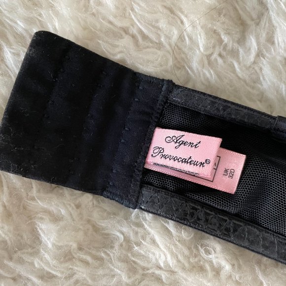 Agent Provocateur Zsi Zsi Silk Satin Bra - Picture 5 of 5